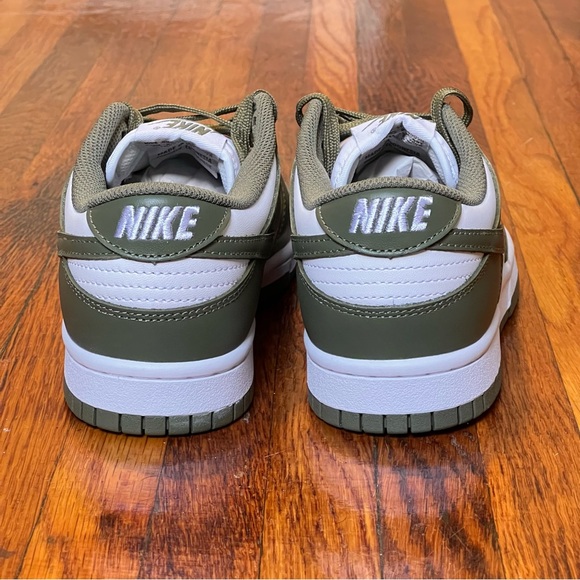 Nike Dunk (W) Olive Green - Picture 2 of 4